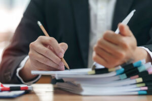 Illustration de la complexité du cadre juridique de la recherche clinique en France face au droit européen
